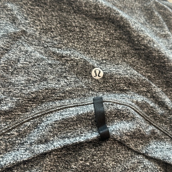 LULULEMON HEATHERD BLACK DEFINE JACKET! - Picture 9 of 9